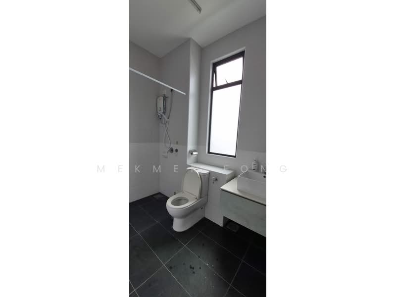 2-storey Terraced House for Sale in Johor Bahru (Johor) - MekMek Fong - Bathroom - PropertyGuru.com.my