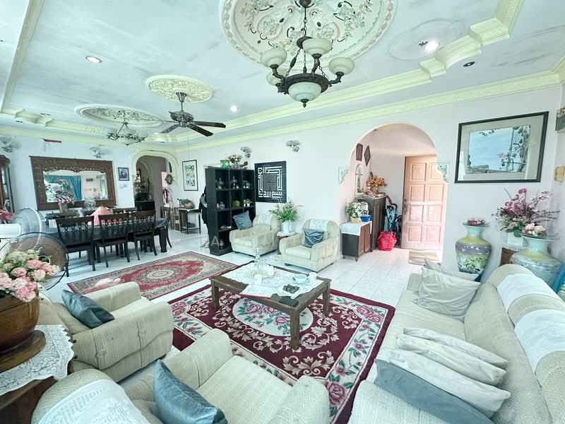 Bungalow for Sale in Bandar Baru Bukit Beruntung (Serendah) - Azmi . - Living Room - PropertyGuru.com.my