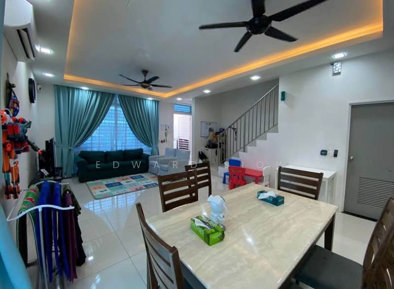 Rumah Teres 2 Tingkat untuk Dijual di Setia Eco Cascadia (Tebrau) - Edward Siow - Living Room - PropertyGuru.com.my
