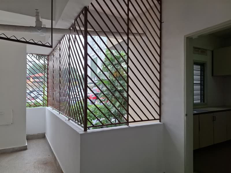 Kondominium untuk Dijual di Indera Putra Courts - Joyce Eng - Balcony - PropertyGuru.com.my