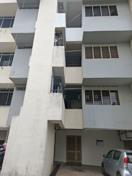 Kondominium untuk Dijual di Indera Putra Courts - Joyce Eng - Exterior - PropertyGuru.com.my