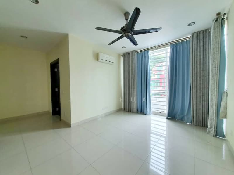 Semi-Detached House for Sale in Sungai Ara (Penang) - Jin Chuah - Living Room - PropertyGuru.com.my