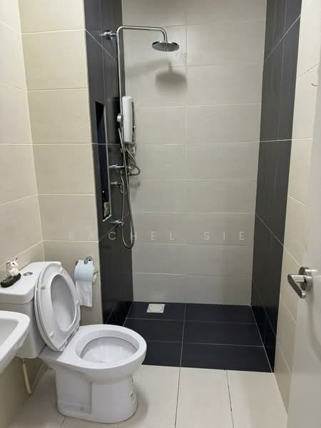 Service Residence for Rent at Pacific Star - Rachel Sie - Bathroom - PropertyGuru.com.my