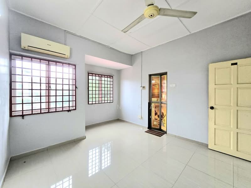 2-storey Terraced House for Sale in Ampang Jaya (Ampang) - Luqman Ramli - Interior - PropertyGuru.com.my