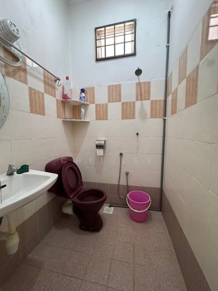 2-storey Terraced House for Sale in Taman Bandaraya (Bukit Mertajam) - Chii Lee - Bathroom - PropertyGuru.com.my