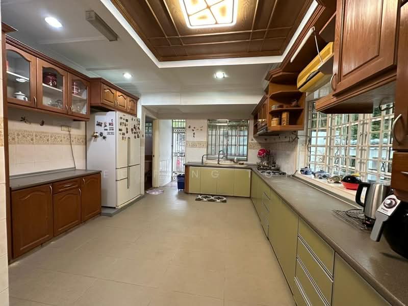 Semi-Detached House for Sale in Taman Pelangi (Johor Bahru) - Ee Fong Toh - Kitchen - PropertyGuru.com.my