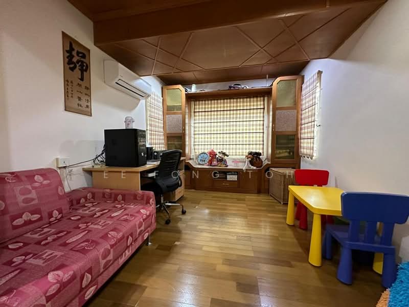 Semi-Detached House for Sale in Taman Pelangi (Johor Bahru) - Ee Fong Toh - Study - PropertyGuru.com.my