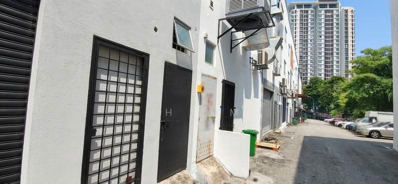 Pejabat untuk Dijual di Alam Damai (Cheras) - TH Lim - Exterior - PropertyGuru.com.my