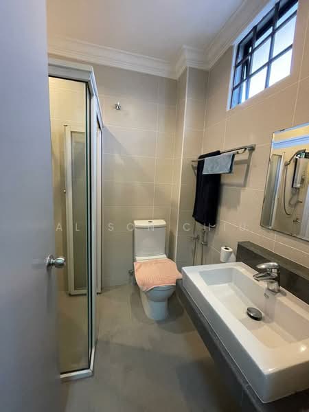 Rumah Teres 2 Tingkat untuk Dijual di Saujana Damansara (Damansara Damai) - Alison Chiu - Bathroom - PropertyGuru.com.my
