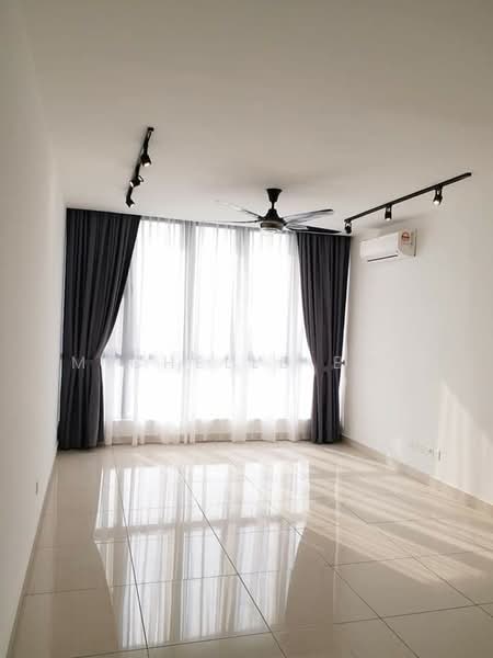 Servis Apartment untuk Disewa di H2O Residences - Michelle Boh - Living Room - PropertyGuru.com.my
