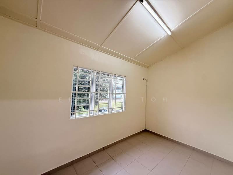 2-storey Terraced House for Sale in Taman Desa Cemerlang (Ulu Tiram) - Ee Fong Toh - Interior - PropertyGuru.com.my