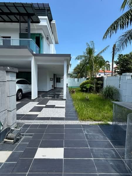 2.5-storey Terraced House for Sale in Taman Sutera Utama (Skudai) - Alex Ng - Exterior - PropertyGuru.com.my