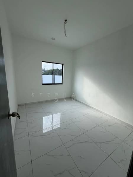 Semi-Detached House for Sale in Bandar Cemerlang (Ulu Tiram) - Stephanie Gan - Interior - PropertyGuru.com.my
