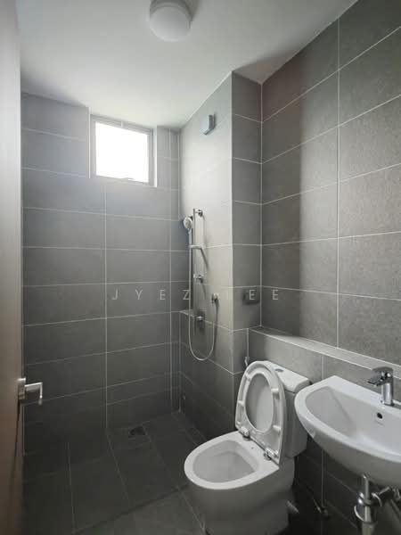 Rumah Teres 2 Tingkat untuk Dijual di Masai (Johor) - Jyez Lee - Bathroom - PropertyGuru.com.my