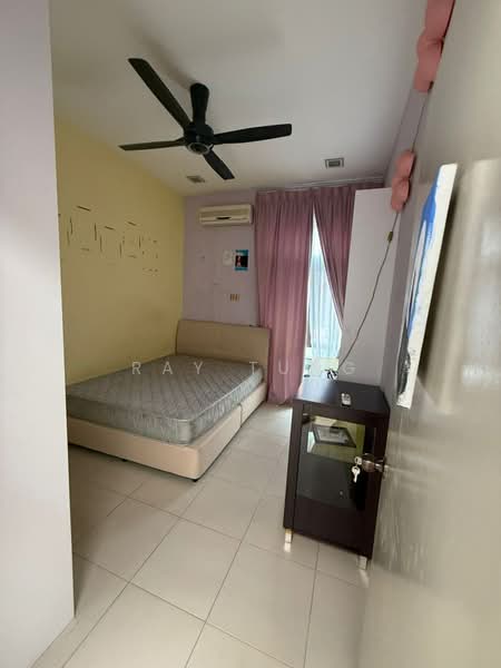 Cluster House for Sale in Taman Adda Heights (Tebrau) - Ray Tung - Bedroom - PropertyGuru.com.my