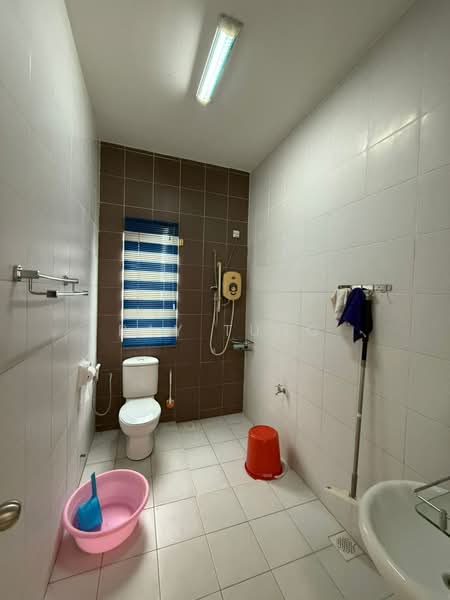 Cluster House for Sale in Taman Adda Heights (Tebrau) - Ray Tung - Bathroom - PropertyGuru.com.my
