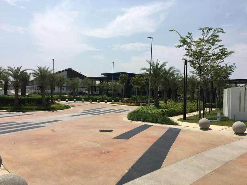 Terraced House for Rent in Bandar Saujana Putra (Tanjong Duabelas) - Dave KS - Exterior - PropertyGuru.com.my