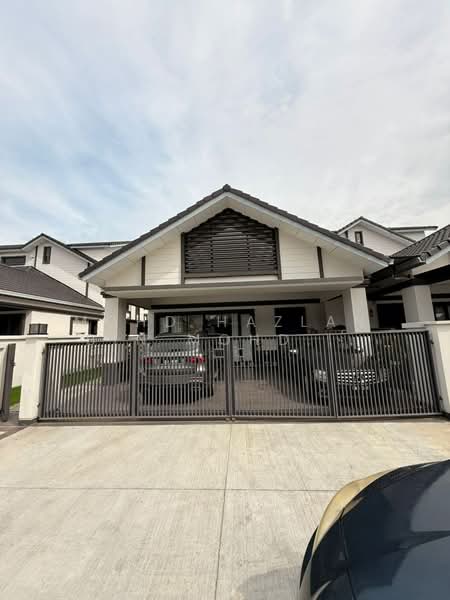 Semi-Detached House for Sale in Shah Alam (Selangor) - Mohd Hazlan bin Mohd Sopi - PropertyGuru.com.my