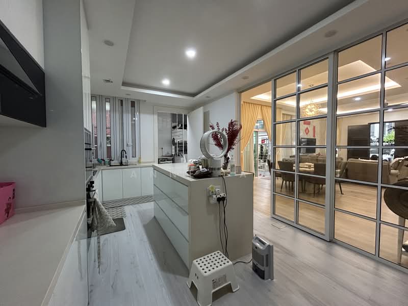 Rumah Kluster untuk Dijual di Iskandar Puteri (Nusajaya) (Johor) - Anne Tay - Kitchen - PropertyGuru.com.my