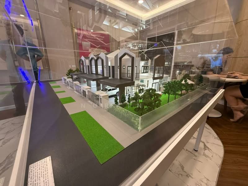 2-storey Terraced House for Sale in Cyberjaya (Selangor) - Nurain . - Exterior - PropertyGuru.com.my