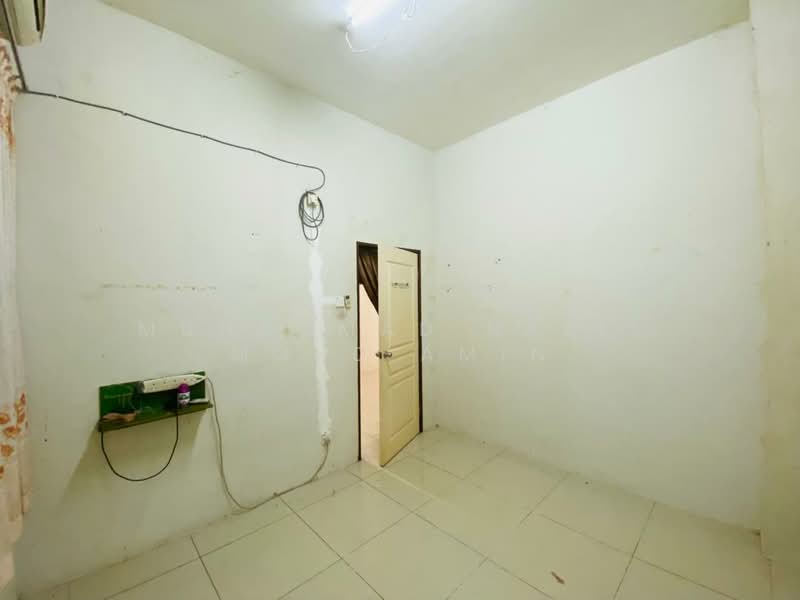2-storey Terraced House for Sale in Perdana College Heights (Mantin) - Muhammad Nazli Mohd Amin - Interior - PropertyGuru.com.my