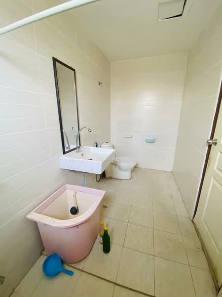 2-storey Terraced House for Sale in Perdana College Heights (Mantin) - Muhammad Nazli Mohd Amin - Bathroom - PropertyGuru.com.my