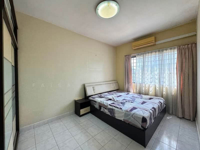 Condominium for Sale at Vista Amani - Faisal Abu Omar - Bedroom - PropertyGuru.com.my