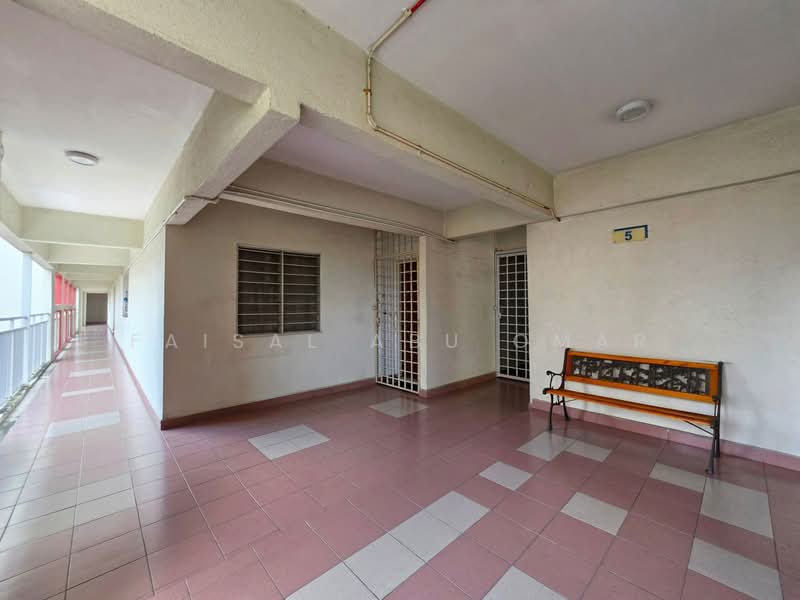Condominium for Sale at Vista Amani - Faisal Abu Omar - Corridor - PropertyGuru.com.my