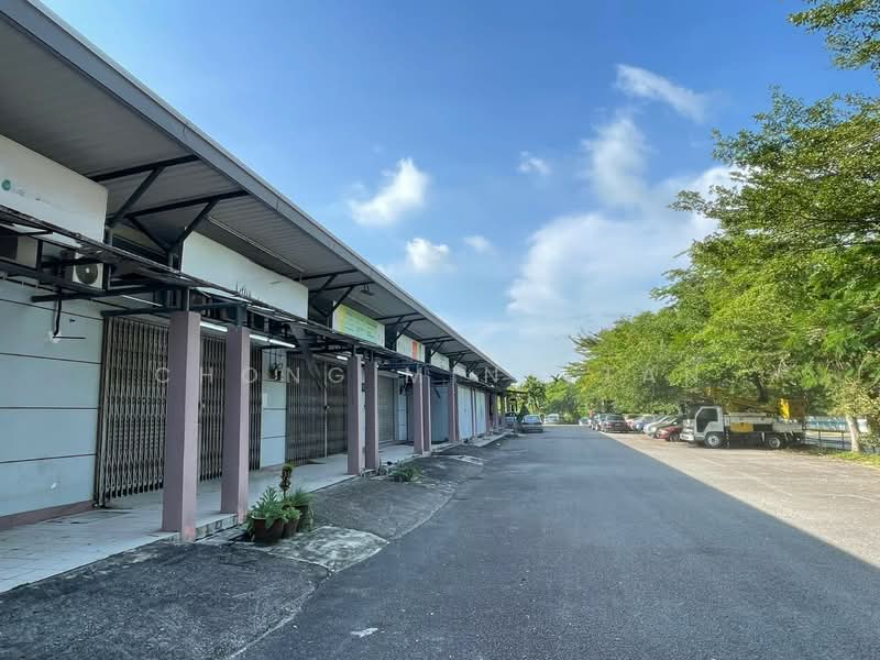 Shop for Sale in Taman Saujana Impian (Kajang) - Chong Ming Tan - Exterior - PropertyGuru.com.my