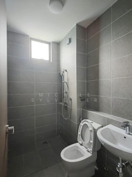 Rumah Teres 2 Tingkat untuk Dijual di Masai (Johor) - Michele Sylvester - Bathroom - PropertyGuru.com.my