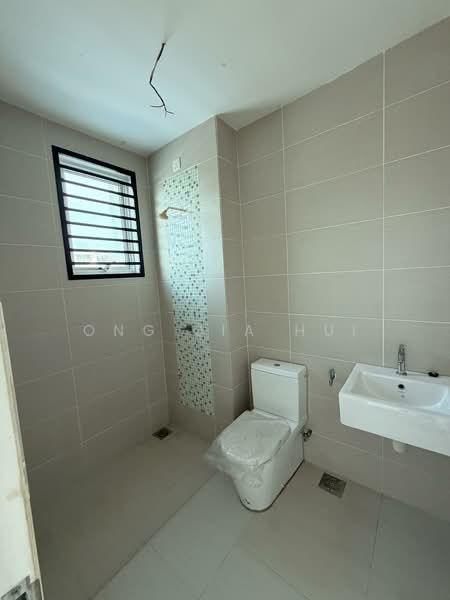 2-storey Terraced House for Sale in Bandar Sri Sendayan (Negeri Sembilan) - Ong Jia Hui - Bathroom - PropertyGuru.com.my