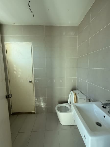 2-storey Terraced House for Sale in Bandar Sri Sendayan (Negeri Sembilan) - Ong Jia Hui - Bathroom - PropertyGuru.com.my