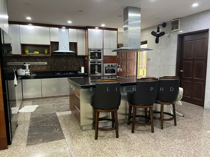 Rumah Banglo untuk Dijual di Shah Alam (Selangor) - Wong Ye Lien PhD - Kitchen - PropertyGuru.com.my