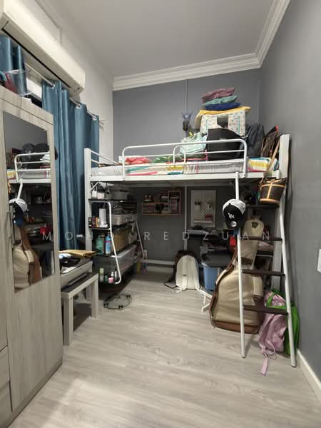 Flat for Sale at Taman Pulai Utama - Mohd Redzuan - Bedroom - PropertyGuru.com.my