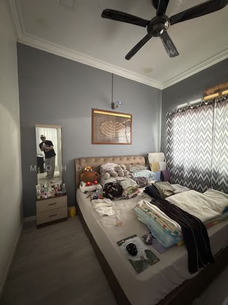 Flat for Sale at Taman Pulai Utama - Mohd Redzuan - Bedroom - PropertyGuru.com.my