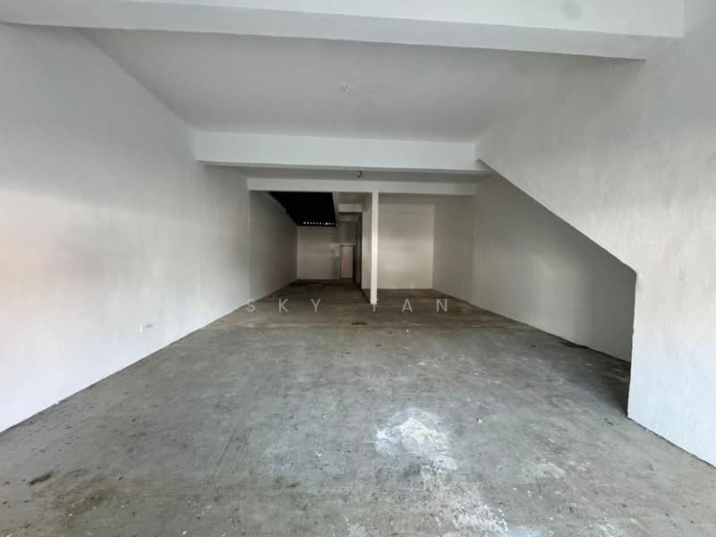 Shop for Rent in Taman Sri Tebrau (Johor Bahru) - Sky Tan - Interior - PropertyGuru.com.my