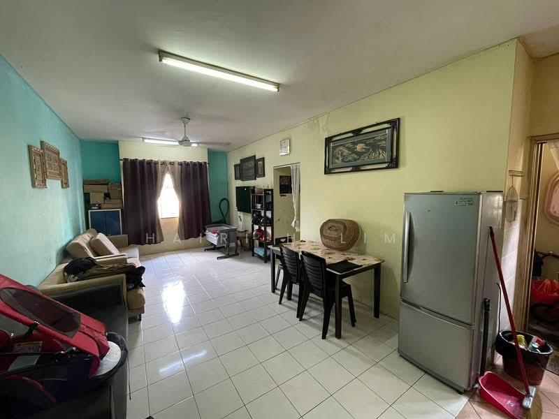 Apartment for Sale at Pangsapuri Flora II - Hairi Halim - PropertyGuru.com.my