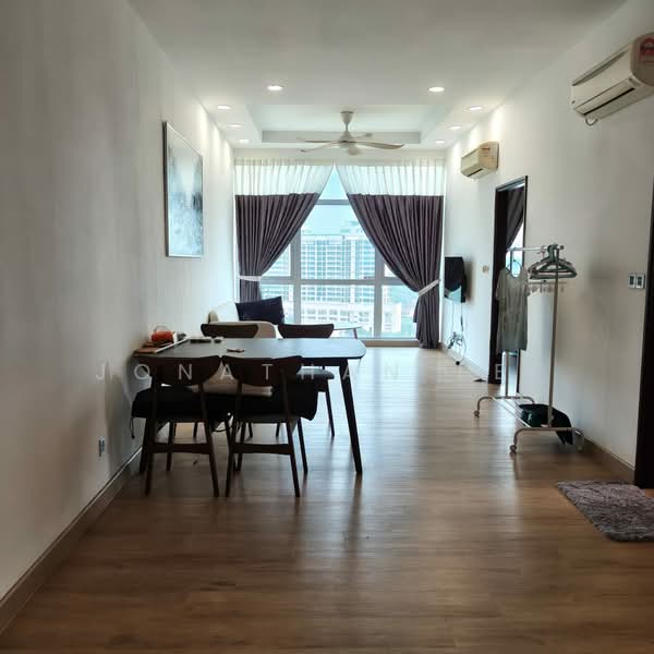 Service Residence for Sale at Paragon Residences @ Straits View - Jonathan Lee - Living Room - PropertyGuru.com.my