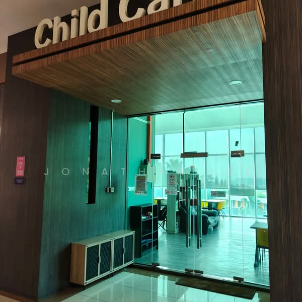 Service Residence for Sale at Paragon Residences @ Straits View - Jonathan Lee - Entrance - PropertyGuru.com.my