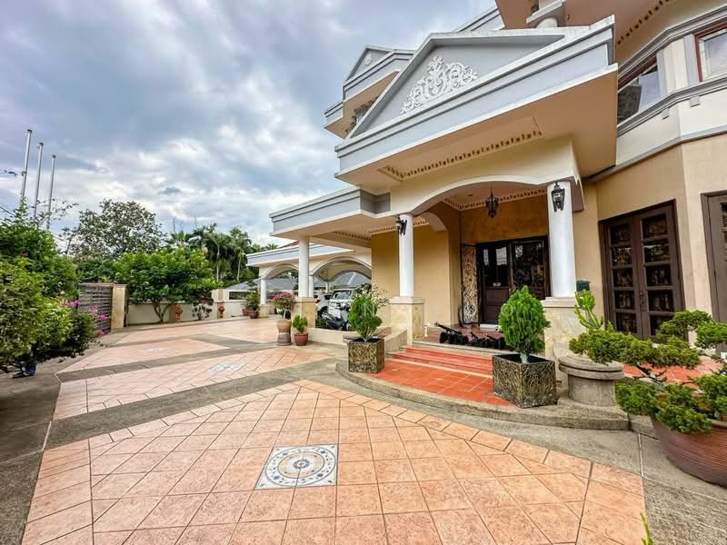 Bungalow for Sale in Kemensah Heights (Ulu Kelang) - Welson Moo - Exterior - PropertyGuru.com.my