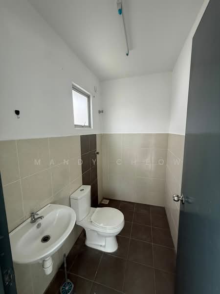 2-storey Terraced House for Rent in Taman Scientex Rawang (Rawang) - Mandy Cheow - Bathroom - PropertyGuru.com.my