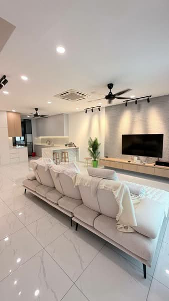 2-storey Terraced House for Sale in Taman Sutera Utama (Skudai) - Ben Foo - Living Room - PropertyGuru.com.my