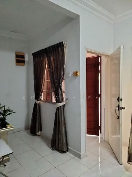 Rumah Teres 2 Tingkat untuk Dijual di Bukit Rahman Putra (Sungai Buloh) - Kok Wah Yee - Interior - PropertyGuru.com.my