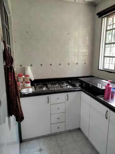 Rumah Teres 2 Tingkat untuk Dijual di Bukit Rahman Putra (Sungai Buloh) - Kok Wah Yee - Kitchen - PropertyGuru.com.my