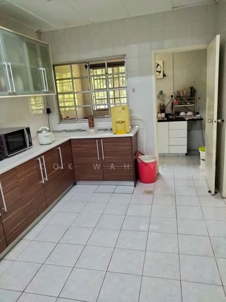 Rumah Teres 2 Tingkat untuk Dijual di Bukit Rahman Putra (Sungai Buloh) - Kok Wah Yee - Kitchen - PropertyGuru.com.my
