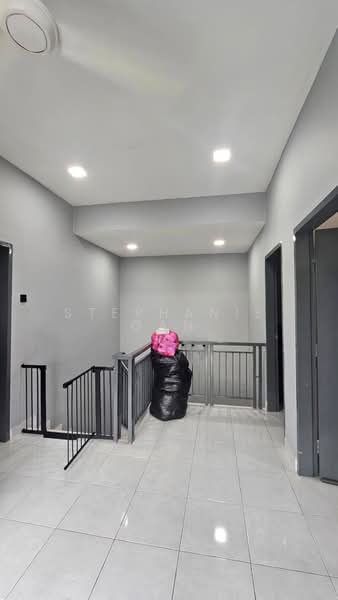 2-storey Terraced House for Sale in Bandar Tiram (Ulu Tiram) - Stephanie Gan - Corridor - PropertyGuru.com.my