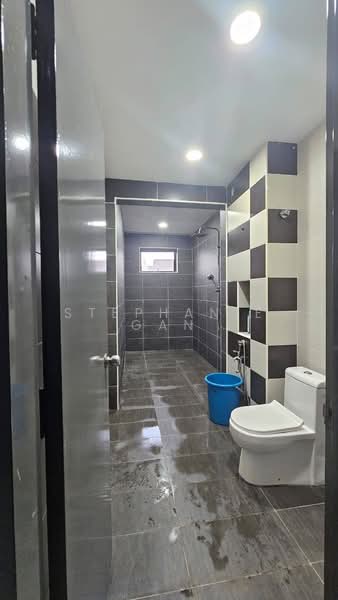 2-storey Terraced House for Sale in Bandar Tiram (Ulu Tiram) - Stephanie Gan - Bathroom - PropertyGuru.com.my
