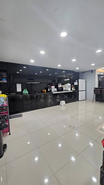 2-storey Terraced House for Sale in Bandar Tiram (Ulu Tiram) - Stephanie Gan - Kitchen - PropertyGuru.com.my