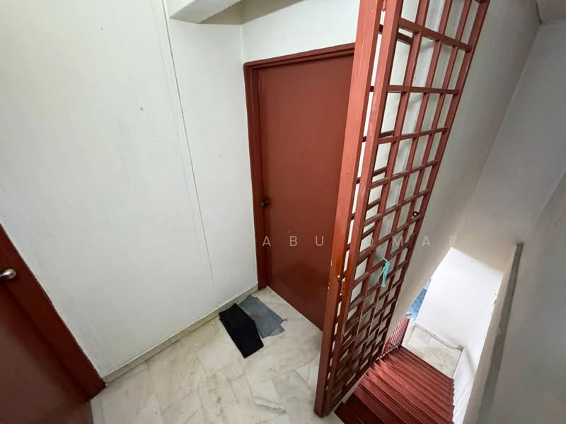 2-storey Terraced House for Sale in Jalan Ipoh (Kuala Lumpur) - Faisal Abu Omar - Corridor - PropertyGuru.com.my