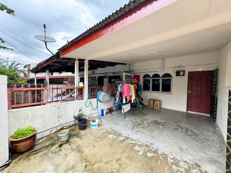 2-storey Terraced House for Sale in Jalan Ipoh (Kuala Lumpur) - Faisal Abu Omar - Exterior - PropertyGuru.com.my